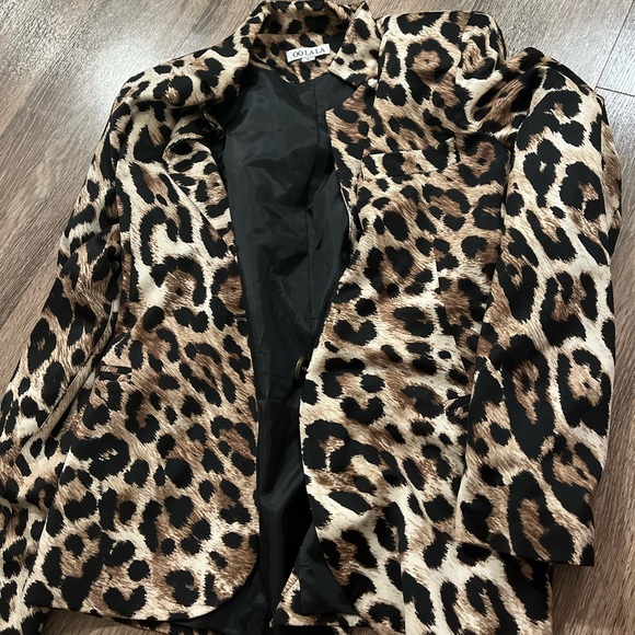 Cheetah print blazer - Picture 1 of 1